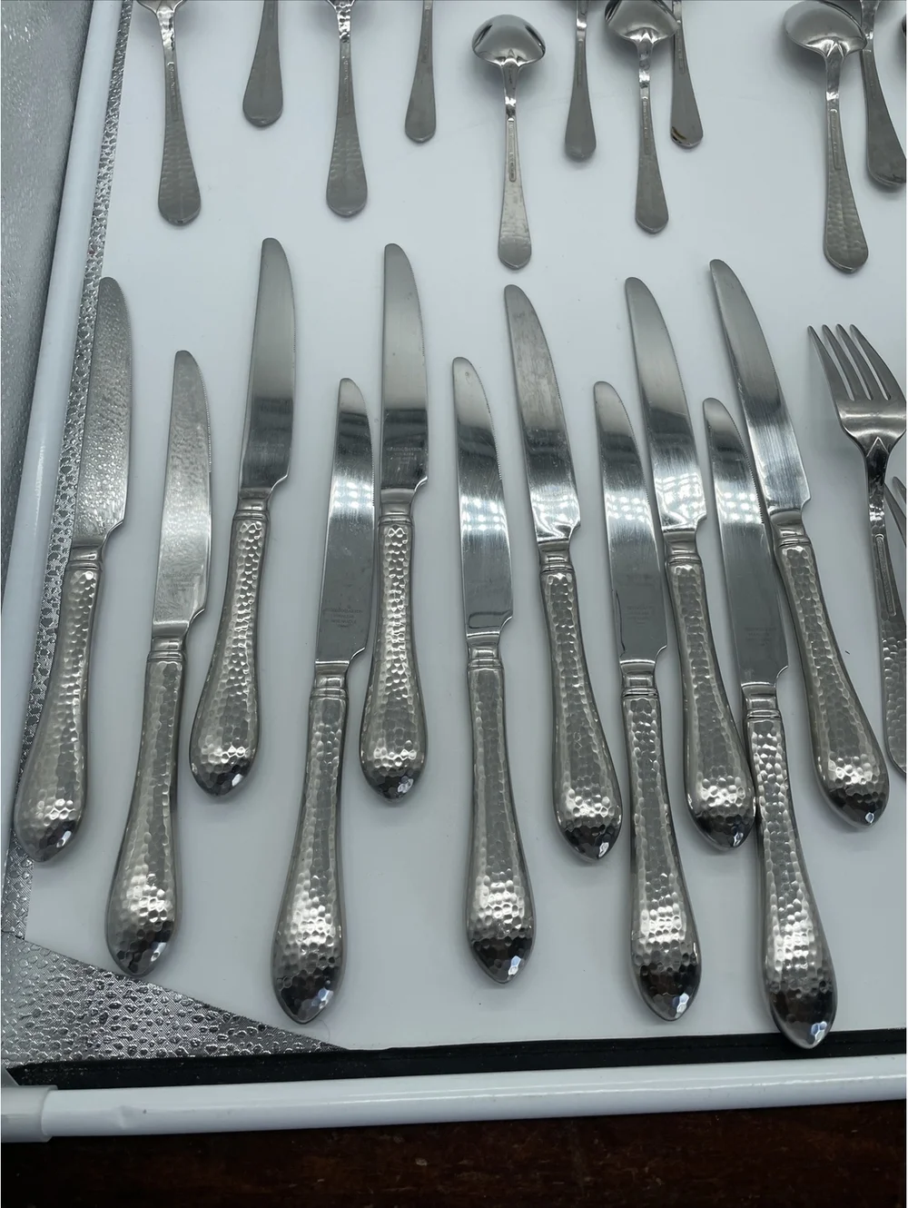 Reed & Barton  RDS299 Every Day Hammered Stainless 40 Pieces